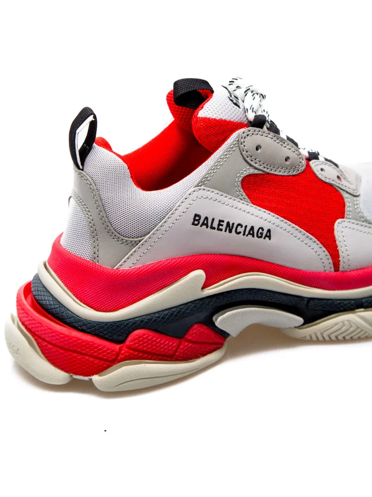 Balenciaga Triple S Sneaker | Credomen