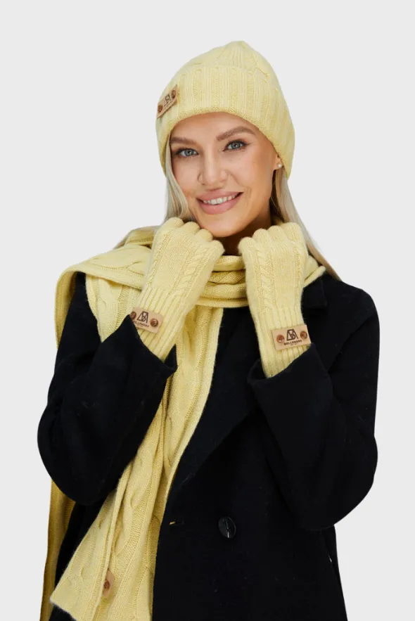 Cable-Knit Unisex Cashmere Scarves