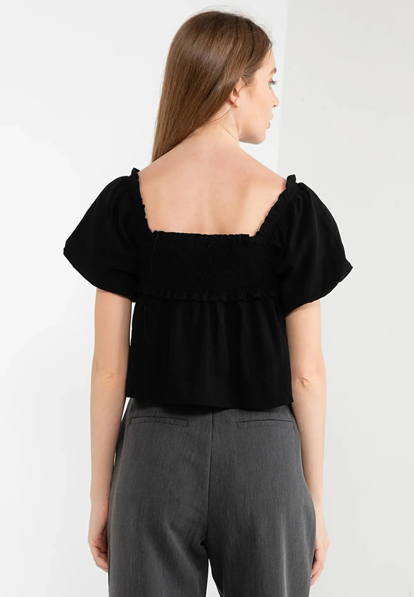 ELLE Apparel Puff Sleeves Smocked Crop Top