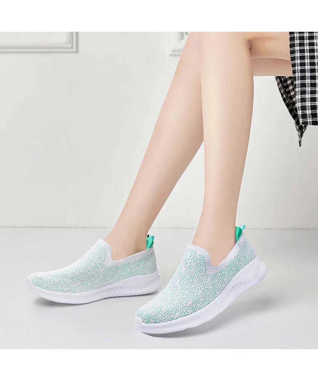 Green flyknit slip on shoe sneaker