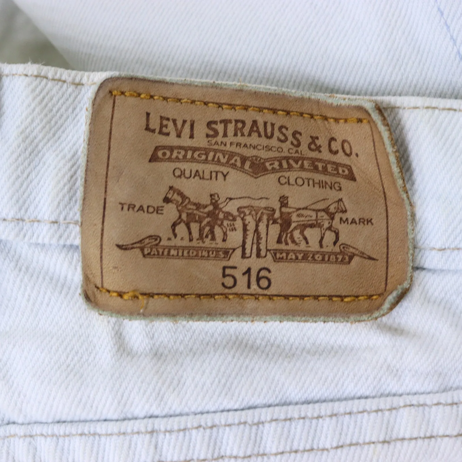 Levi's 516 White Jeans