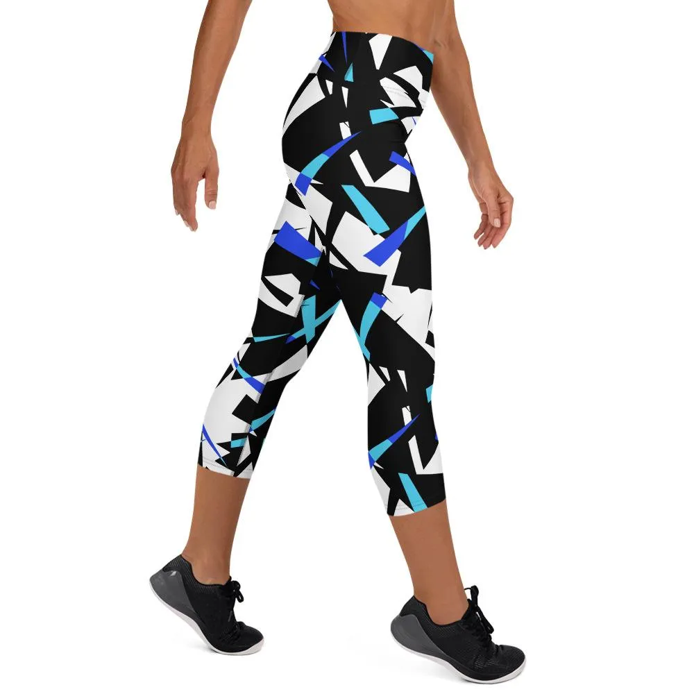 Yoga Capri Leggings in Geo Blue